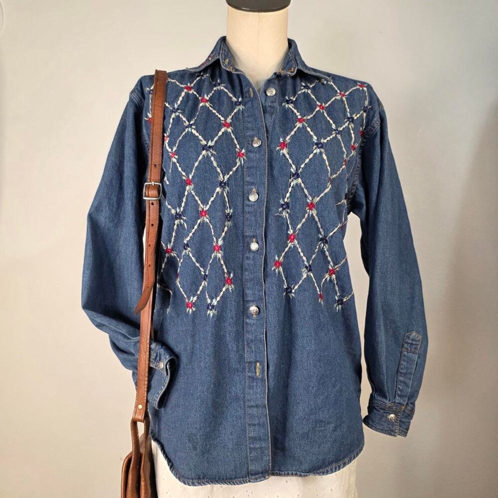 Vintage 90s Embroidered Denim Shirt Western Prairie Cottagecore Size Medium